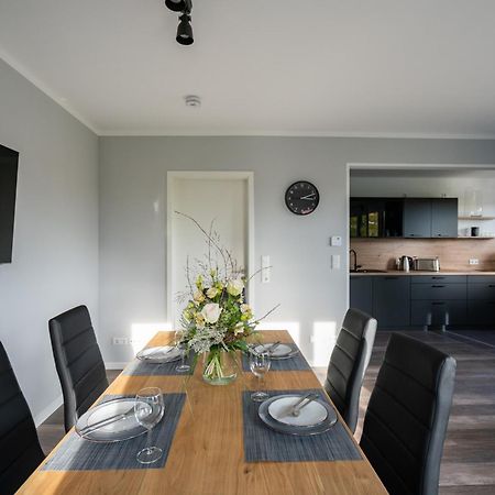 Cozy City Dream Apartment Mit Terrasse Und Parkplatz - 90M² Dresda Exterior foto